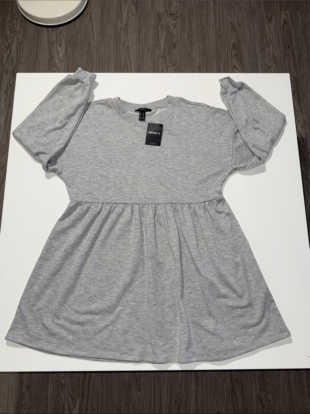 Forever 21 Light Gray Babydoll Knit Tunic Size M